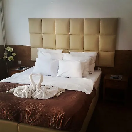 Jelena - Sobe Kragujevac